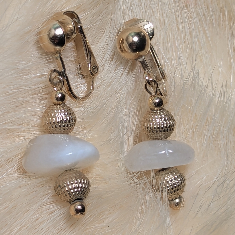 Avon Earrings Dangle Agate Stone Clip On 1.25" Vintage